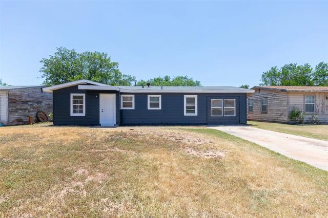 5333 Taos Dr, Abilene, TX 79605