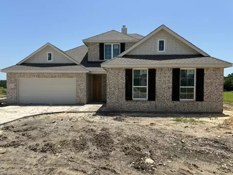 605 Brown Rd, Leonard, TX 75452