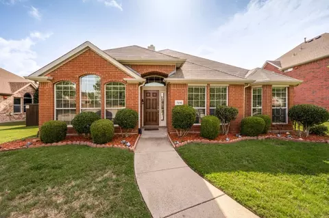 7498 Ravenhill Dr, Frisco, TX 75035