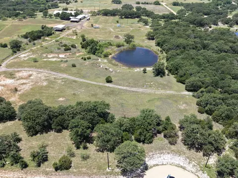 3021 Turkey Ct, Perrin, TX 78665
