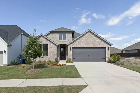 821 River Sky Rd, Lavon, TX 75166