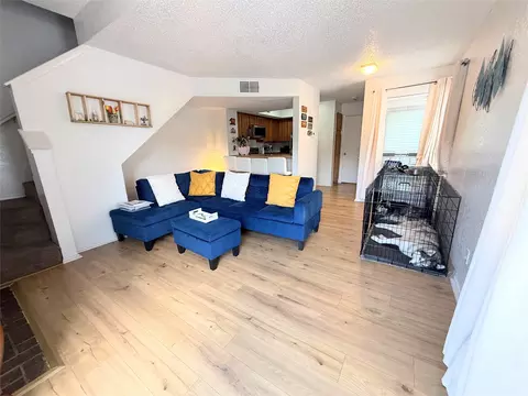 2312 Balsam Dr #A214, Arlington, TX 76006