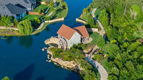 704 Waterbrook Pkwy, Argyle, TX 76226