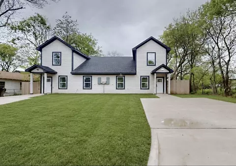 1213 Mill St #A & B, Gainesville, TX 76240