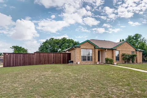 1400 Chicota Dr, Plano, TX 75023