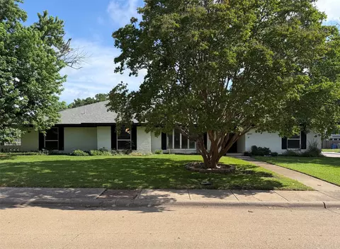 4847 Mill Run Rd, Dallas, TX 75244