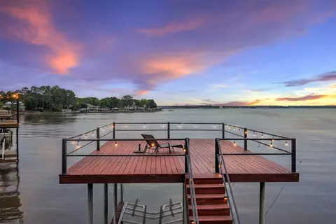 124 Harbor Dr, Gun Barrel City, TX 75156