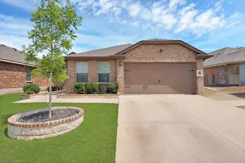 228 Foxhunter St, Fort Worth, TX 76131