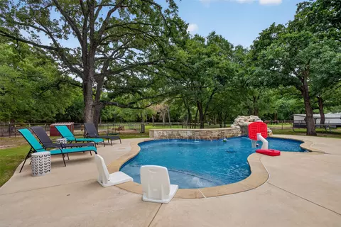 9681 County Road 4091, Scurry, TX 75158