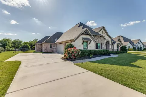1310 Oliver Creek Dr, Justin, TX 76247