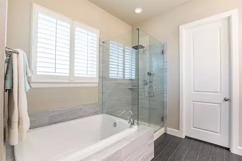 Bath - 721 Matchbox St, Argyle, TX 76226 photo 3 of 5