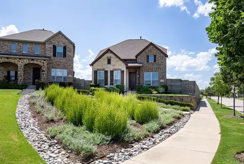 Exterior - 721 Matchbox St, Argyle, TX 76226 photo 2 of 6