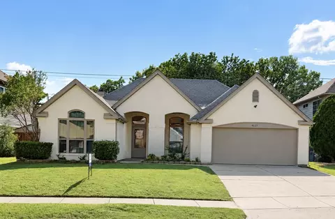 4527 Wescott Dr, Grand Prairie, TX 75052
