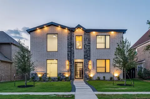 2232 Chenault Dr, Frisco, TX 75033