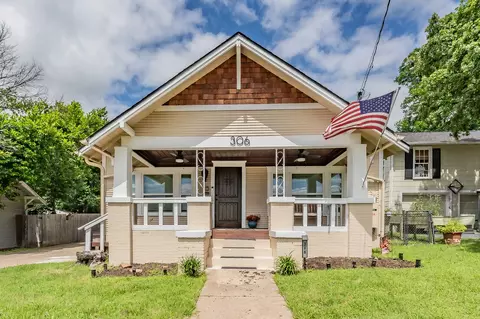 306 Davis St, Weatherford, TX 76086