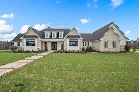 16 Independence Trl, Waco, TX 76708