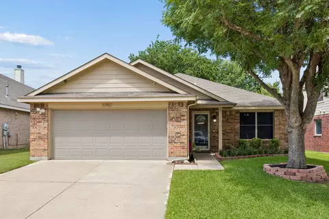 5957 Bridal Trl, Fort Worth, TX 76179