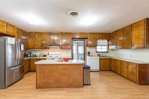 8867 Spinks Rd, Abilene, TX 79603