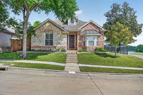 3500 Christopher Ln, Richardson, TX 75082