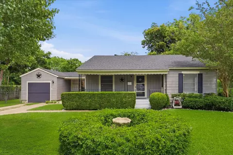 2804 Anita Dr, Garland, TX 75041