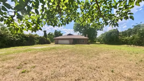 510 New Highland Rd, Springtown, TX 76082