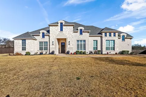 6451 Still Waters Ct, Midlothian, TX 76065