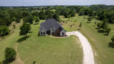 View/Area - 303 Celtic Rd, Howe, TX 75459 photo 1 of 6