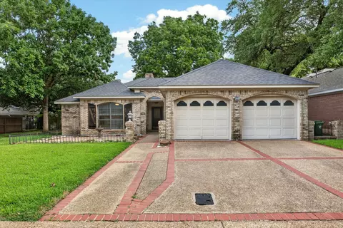 3601 Willow Bend Cir, Waco, TX 76708
