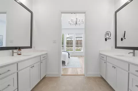 Bath - 2360 Fallsview Ct, Prosper, TX 75078 photo 2 of 5