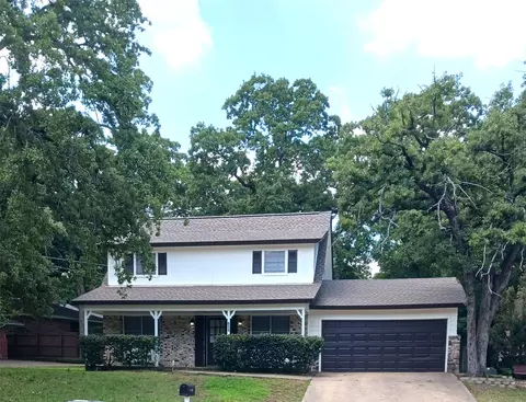 634 N Bowen Rd, Arlington, TX 76012