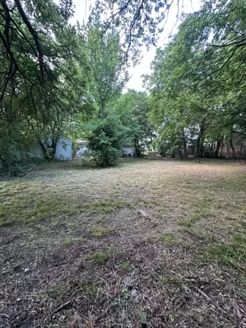 200 E Locust St, Celeste, TX 75423 photo 13