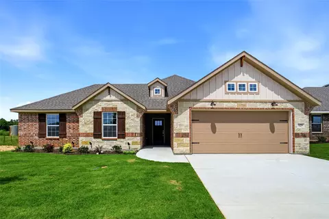 125 Joel St, Springtown, TX 76082