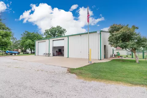 Other - 307 E Loop Dr, Brady, TX 76825 photo 11 of 11