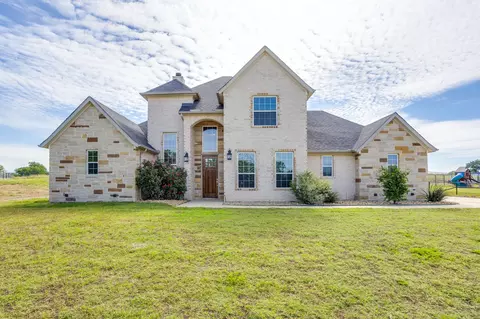 120 War Wagon Cir, Millsap, TX 76066