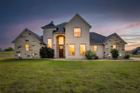 120 War Wagon Cir, Millsap, TX 76066