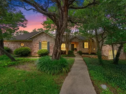 179 Woodland Cir, China Spring, TX 76633