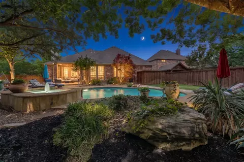 1105 Woodhaven Dr, Mckinney, TX 75072