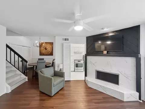 336 Melrose Dr #8A, Richardson, TX 75080