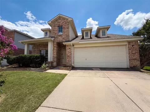8608 Sagebrush Trl, Cross Roads, TX 76227