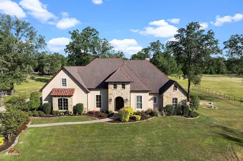 2139 Gravel Point Rd, Frierson, LA 71027