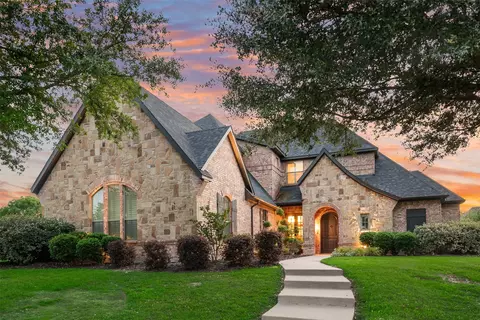 108 Berkshire Ln, Heath, TX 75032