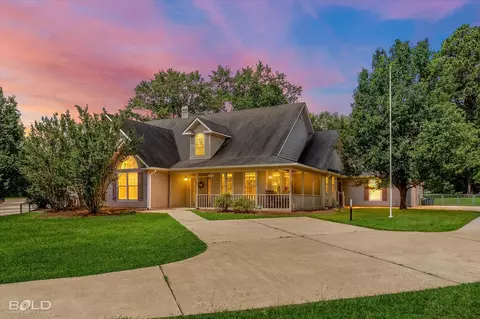 7412 Greenwood Springridge Rd, Greenwood, LA 71033
