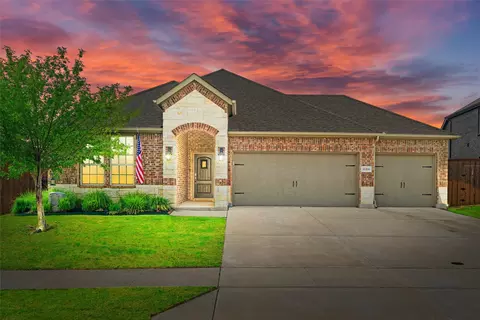 11200 Culberson Dr, Aubrey, TX 76227