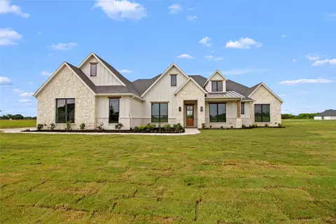 201 Olson Rd, Waxahachie, TX 75167