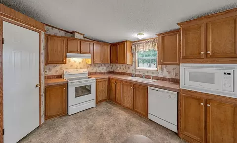 652 Middle Windsor Rd, Mcgregor, TX 76657 photo 10