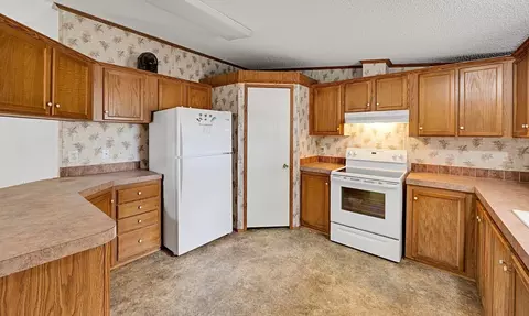 652 Middle Windsor Rd, Mcgregor, TX 76657 photo 11