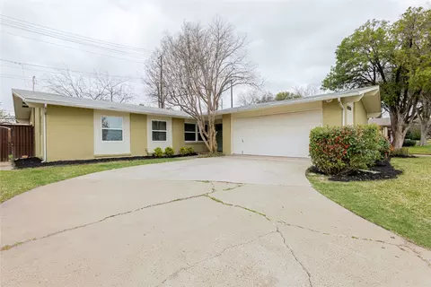11839 High Meadow Dr, Dallas, TX 75234