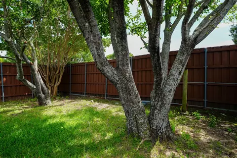 Exterior - 8809 Pheasant Run Dr, Rowlett, TX 75089 photo 5 of 7