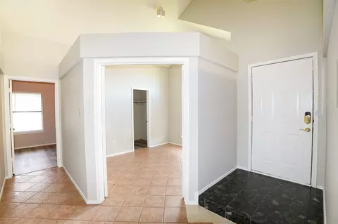 Entry Way - 8809 Pheasant Run Dr, Rowlett, TX 75089 photo 2 of 2