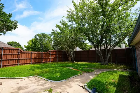 Exterior - 8809 Pheasant Run Dr, Rowlett, TX 75089 photo 7 of 7
